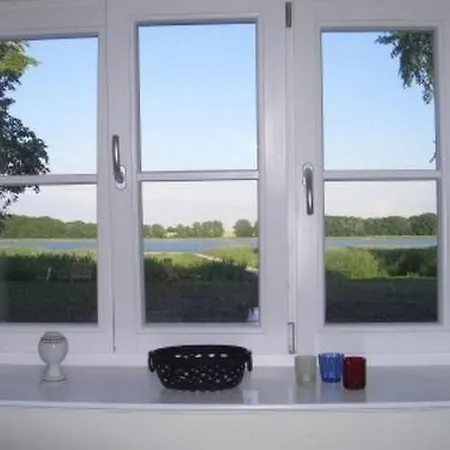Im Erdgeschoss Des Herrenhauses By Interhome