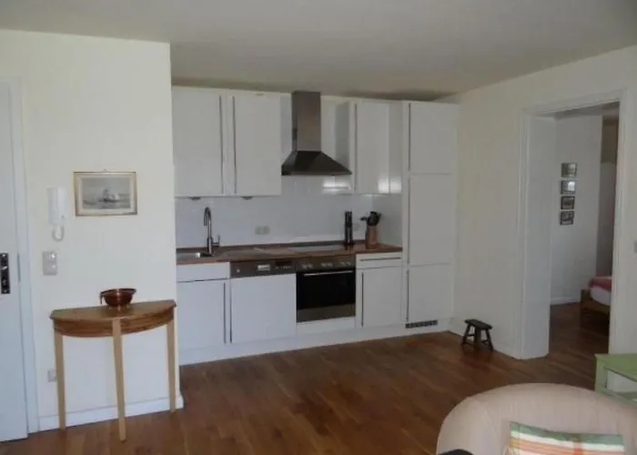 Im Erdgeschoss Des Herrenhauses By Interhome Lägenhet Neuenkirchen (Landhagen)